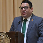 detienen-al-fiscal-general-de-bolivia,-roger-mariaca,-e-intervienen-el-ministerio-publico-dos-dias-despues-de-que-eeuu.-le-retirara-la-visa