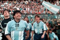 ‘the-game-remains-untainted’:-a-look-back-on-argentine-football-legends’-farewells