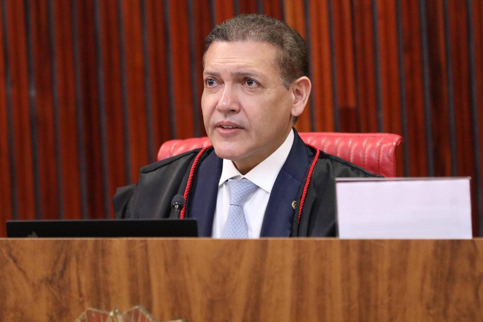 tse-confirma-integridade-de-sistemas-das-urnas-eletronicas-na-vespera-do-primeiro-turno