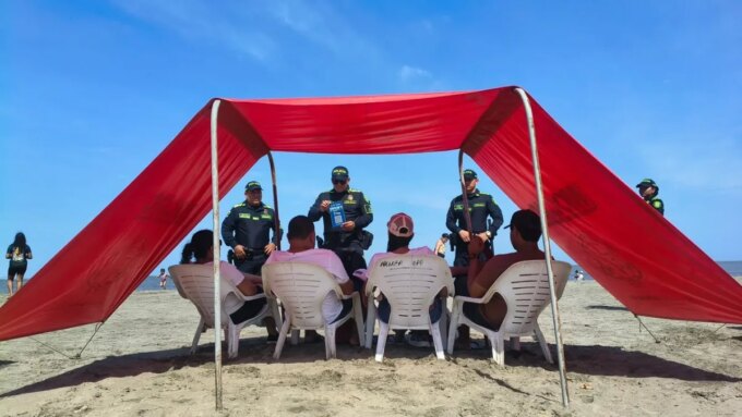 barranquilla-entra-en-operacion-receso:-1.000-policias-reforzaran-la-seguridad-durante-una-semana-de-alta-movilidad-turistica