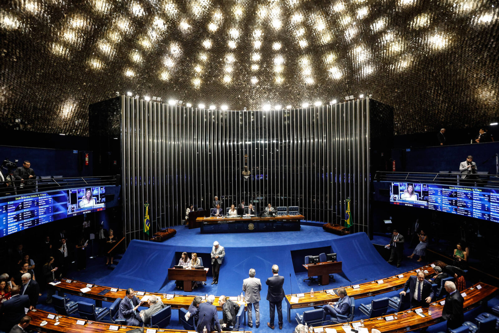 veja-os-numeros-dos-candidatos-ao-senado-em-df