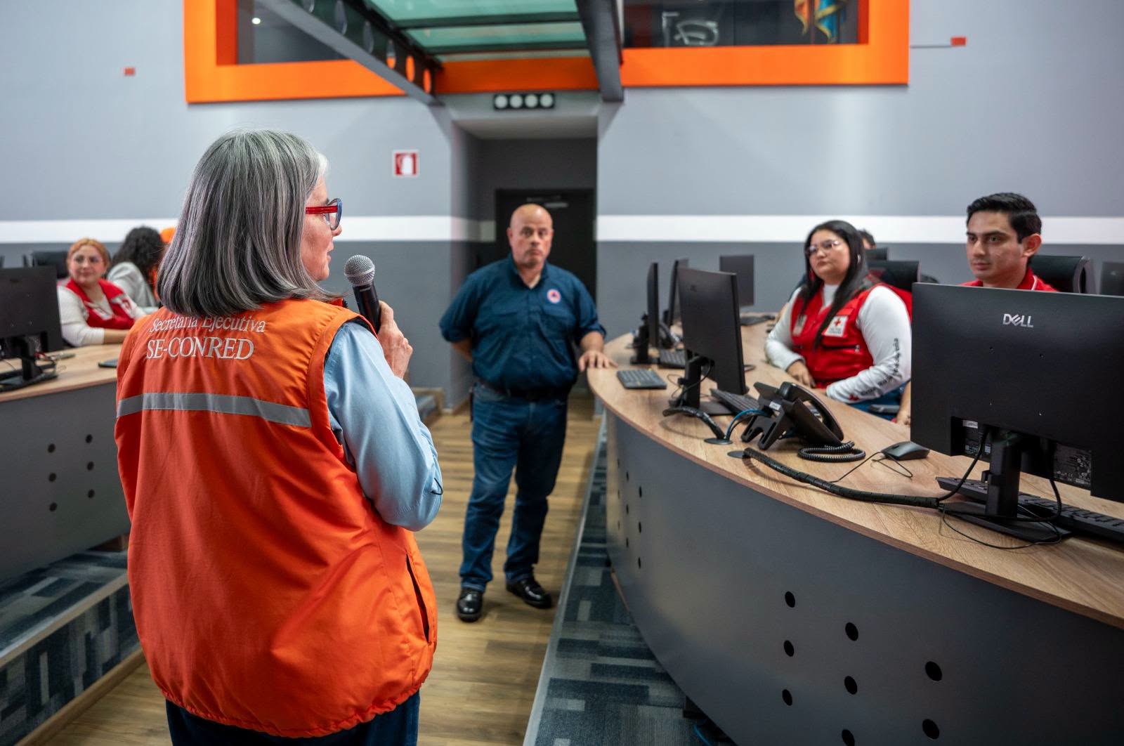 conred-analiza-implementar-teletrabajo-para-reducir-consumo-de-combustible-en-medio-de-alerta-roja-por-sequia