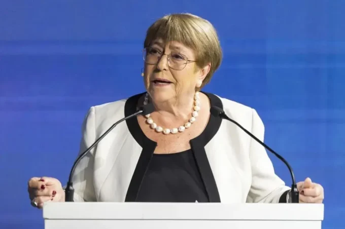 el-regreso-de-bachelet-remece-a-la-oposicion-y-vuelve-a-instalar-su-figura-en-el-tablero-politico