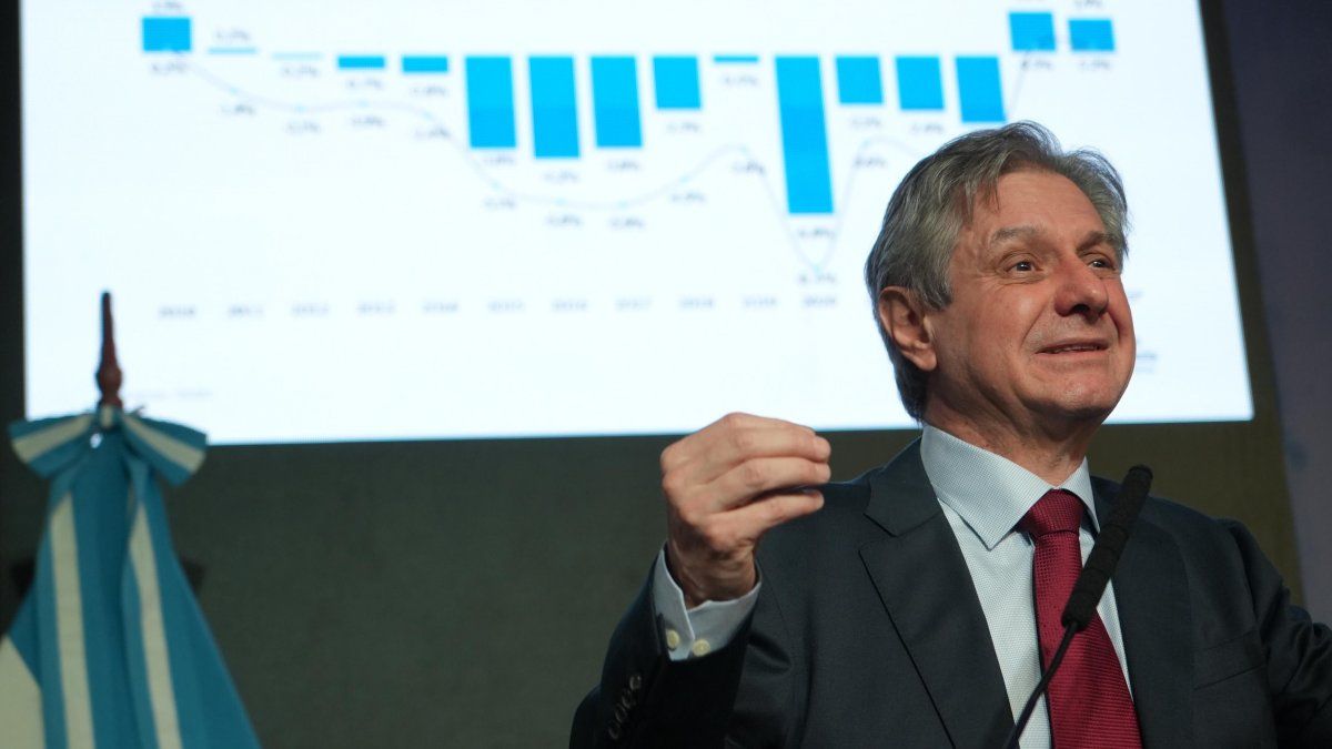 optimismo-de-jose-luis-daza-para-la-proyeccion-argentina:-“la-energia-barata-reemplazara-a-la-mano-de-obra-barata”