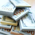 la-oferta-de-dolares-no-afloja-pese-al-bajo-tipo-de-cambio-real-y-al-adverso-contexto-global:-que-hay-detras
