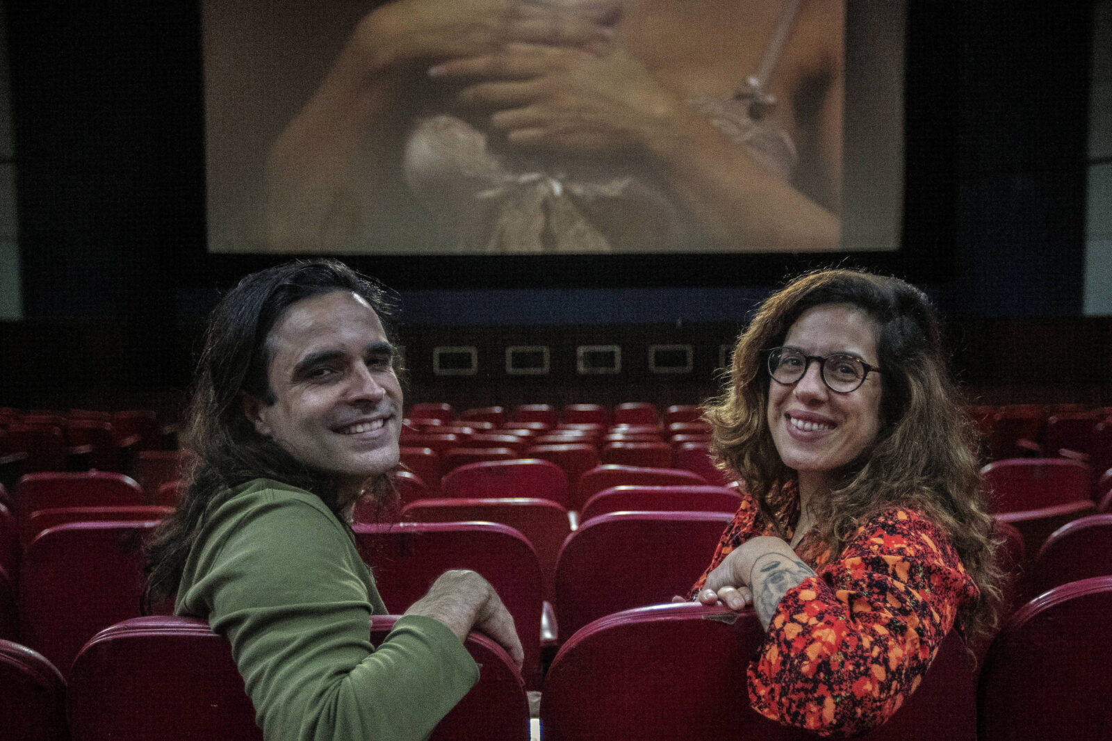 ‘a-ficcao-e-a-realidade-se-encontram-nesse-cinema-porno’,-diz-caru-alves,-que-fara-filme-no-cine-dom-jose