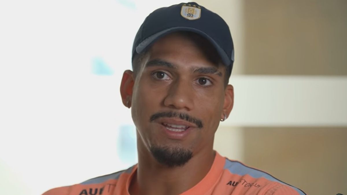 ronald-araujo-hablo-del-dolor-de-haberse-perdido-dos-mundiales-y-de-una-anecdota-imperdible-diego-forlan-a-la-seleccion-uruguaya;-mira-el-video