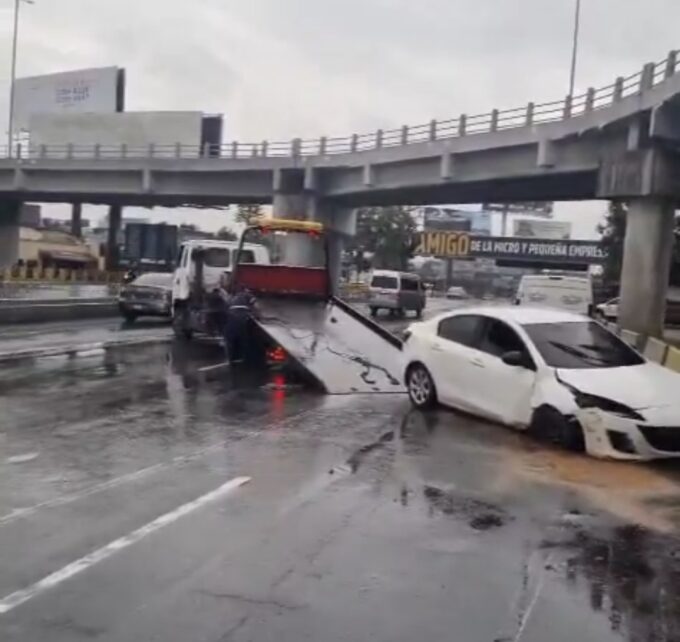 accidentes-por-lluvias-marcan-la-jornada-de-este-domingo