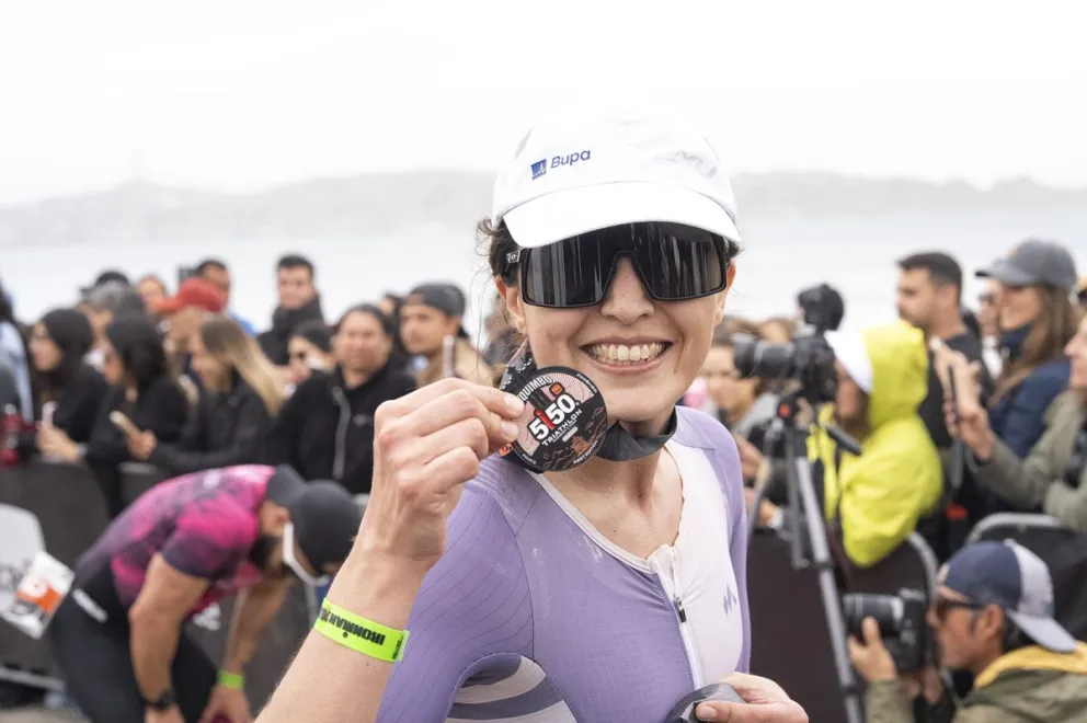 coquimbo-se-transforma-en-escenario-internacional-del-deporte-con-multitudinario-triatlon