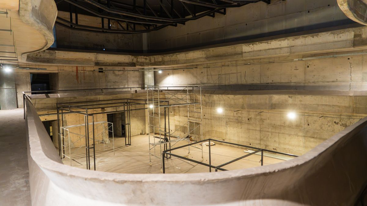 luego-de-12-anos-de-abandono-y-a-dias-de-su-inauguracion,-asi-esta-por-dentro-el-espacio-cultural-garcia-lorca,-un-“bunker”-de-cemento-en-pleno-pocitos