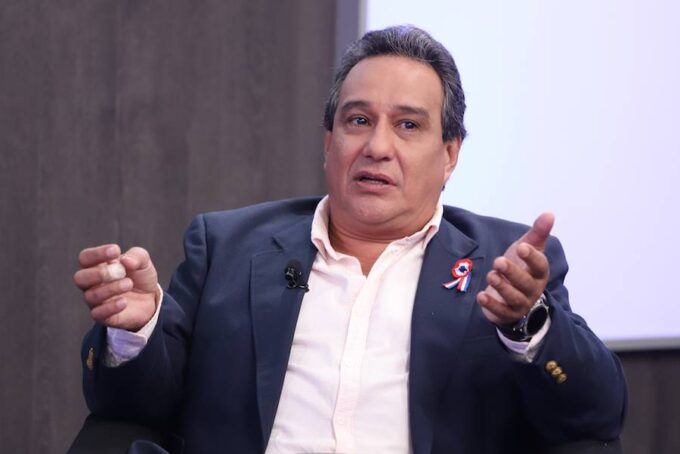 reporte-medico-he’i-que-hugo-javier-ya-se-moviliza-en-su-habitacion