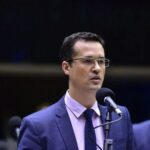 deltan-dallagnol-e-eleito-senador-pelo-pr,-mas-pendencia-no-tse-pode-forcar-eleicao-suplementar