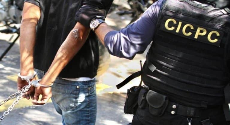 violencia-en-caracas:-opacidad-oficial-y-redes-sociales-moldean-la-percepcion-de-la-criminalidad