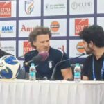 “es-un-honor”:-en-ingles,-diego-forlan-hablo-en-conferencia-de-prensa-antes-del-partido-con-india-y-conto-sus-sensaciones-como-dt-de-uruguay