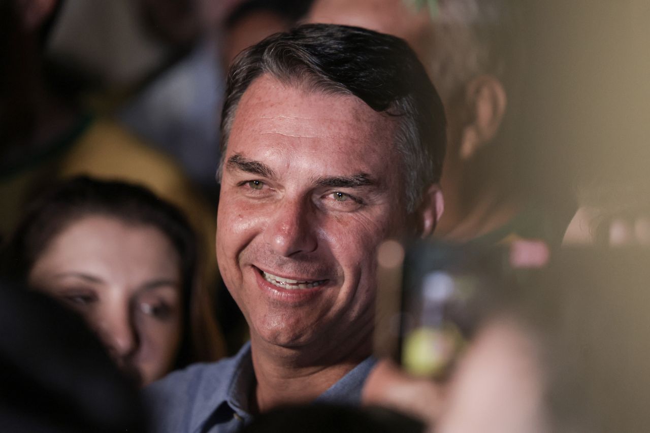 brazil-2026-elections:-bolsonaro’s-party-sweeps-senate-and-state-elections