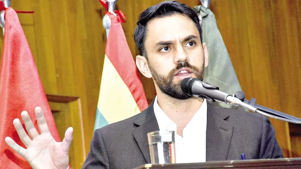 del-castillo-esta-profugo,-la-policia-lo-busca-y-se-desconoce-su-paradero