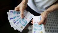 bolsillo-bajo-presion:-8-de-cada-10-argentinos-aseguran-que-su-salario-pierde-contra-la-inflacion