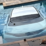 mujer-termino-con-su-vehiculo-dentro-de-una-piscina-en-valledupar:-el-accidente-quedo-grabado-en-las-camaras-de-seguridad-del-conjunto-residencial