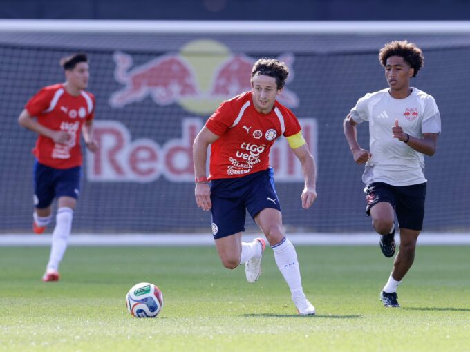 nande-albirro-vapuleo-al-new-york-red-bull