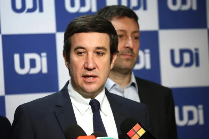 presidente-de-la-udi-culpa-a-gratuidad-por-bajo-servicio-militar-y-desata-duro-debate