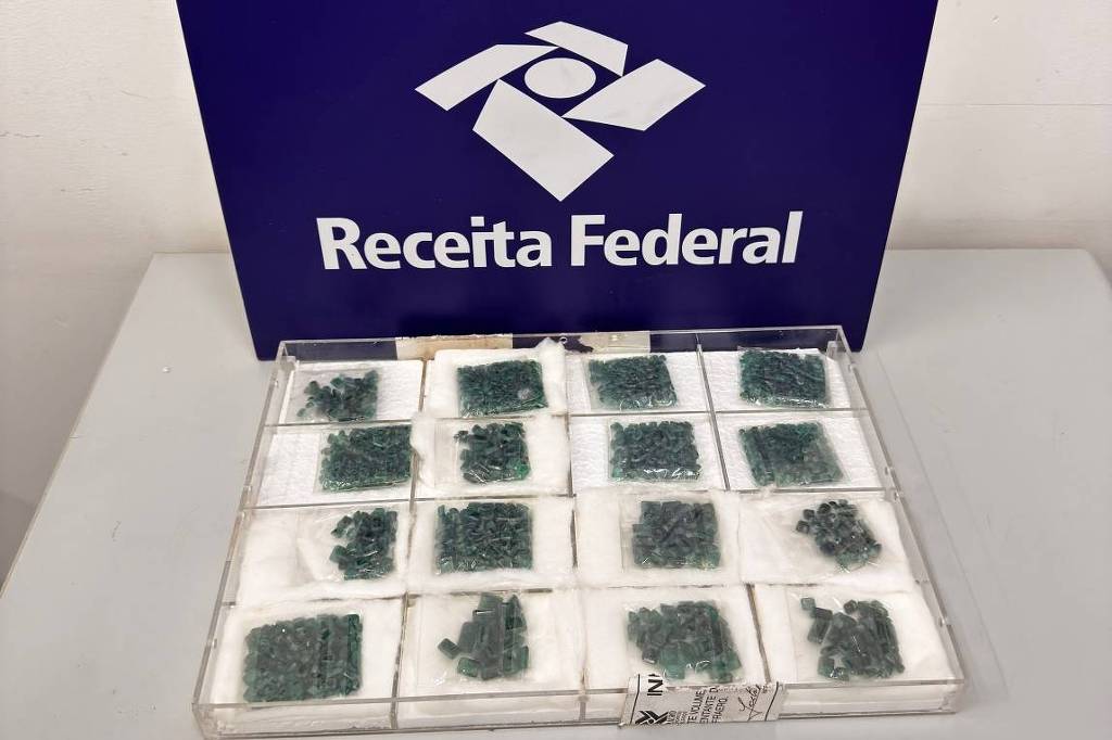 receita-leiloa-esmeraldas,-iphones-e-veiculos-em-sao-paulo;-veja-prazos-e-como-participar