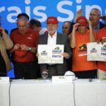centrais-defendem-voto-em-lula-e-dizem-que-e-preciso-dialogar-com-quem-votou-em-outros-candidatos