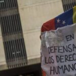 solo-cerca-del-20-%-de-las-ong-humanitarias-lograron-registrarse-bajo-la-ley-antisociedad,-segun-acceso-a-la-justicia