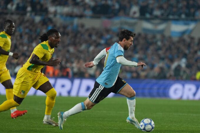 messi-se-despide-de-la-albiceleste-con-anotacion-de-penal-y-ovacionado-en-el-monumental