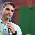 assessor-de-flavio-propoe-mudancas-na-constituicao-para-cortes-de-ate-r$-200-bi-e-causa-ruido-na-campanha