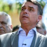 flavio-bolsonaro-promueve-una-reforma-constitucional-para-“redemocratizar”-brasil:-cuales-son-sus-propuestas