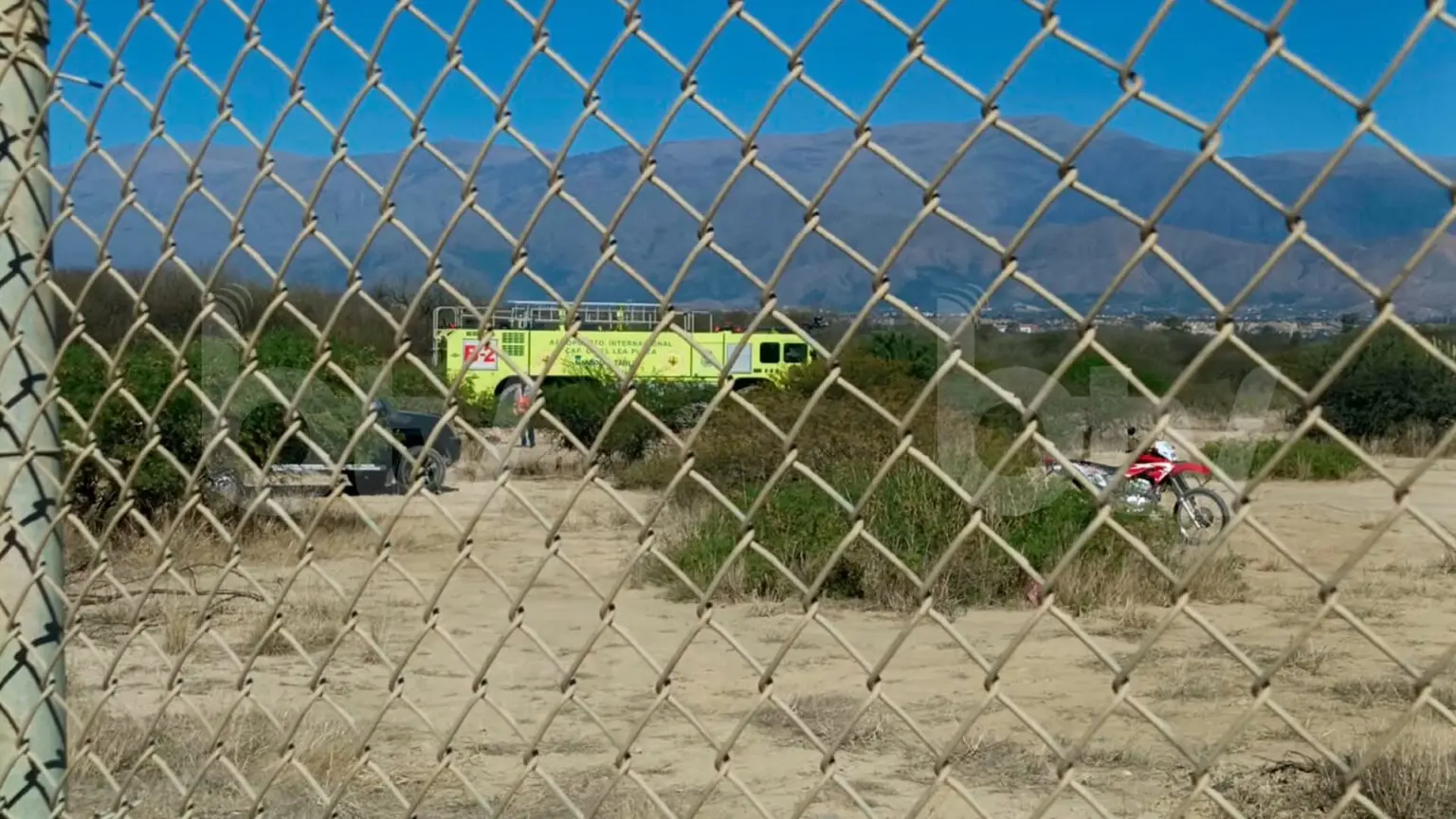 tarija:-avioneta-tiene-incidente;-hay-3-personas-heridas 