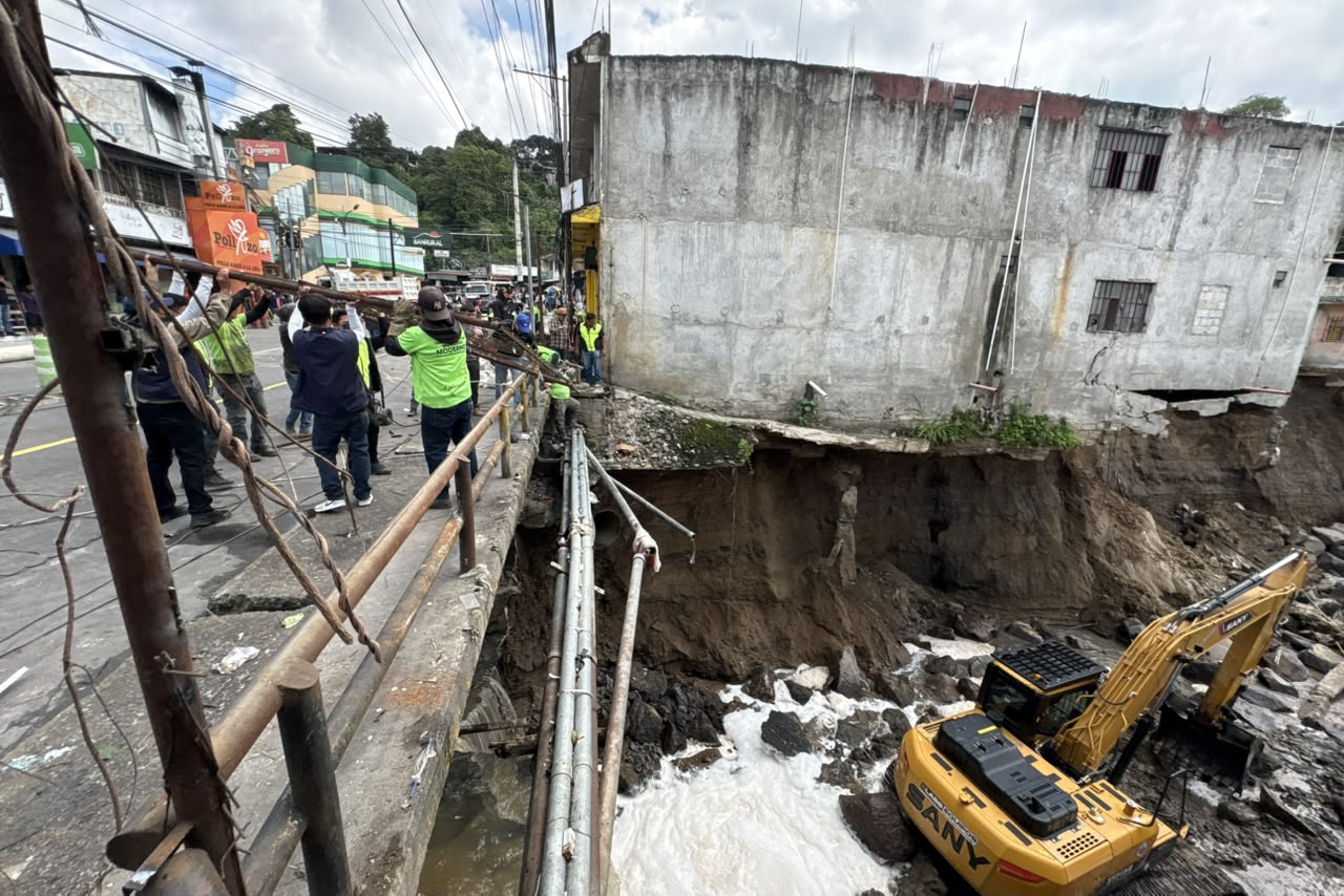 mitigacion-de-danos-y-evaluacion-del-terreno,-primeras-acciones-del-ejecutivo-en-la-emergencia-del-rio-pinula