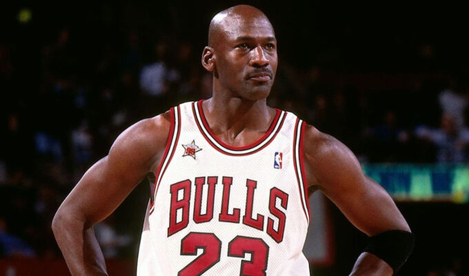 michael-jordan-dono-us$10-millones-a-la-unc-en-honor-a-su-madre-y-creo-becas-para-estudiantes-que-quieren-dedicarse-al-trabajo-social