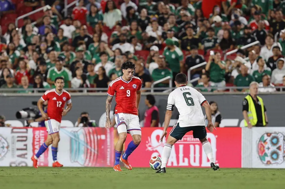 chile-pone-la-mirada-en-el-doble-desafio-frente-a-colombia
