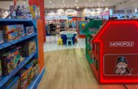 toys-“r”-us-mira-a-guatemala-para-crecer-en-centroamerica:-¿que-planes-tiene-la-marca?