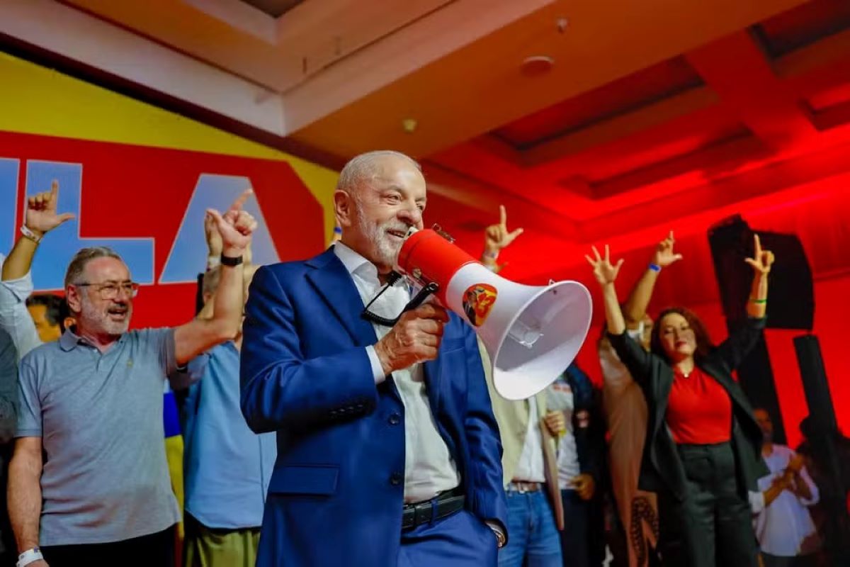 fa-clubes-de-pop-mobilizam-20-milhoes-de-seguidores-para-reforcar-campanha-de-lula-nas-redes