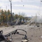 ukraine :-les-images-des-degats-a kramatorsk-apres-l’attaque-russe-de deux-bus