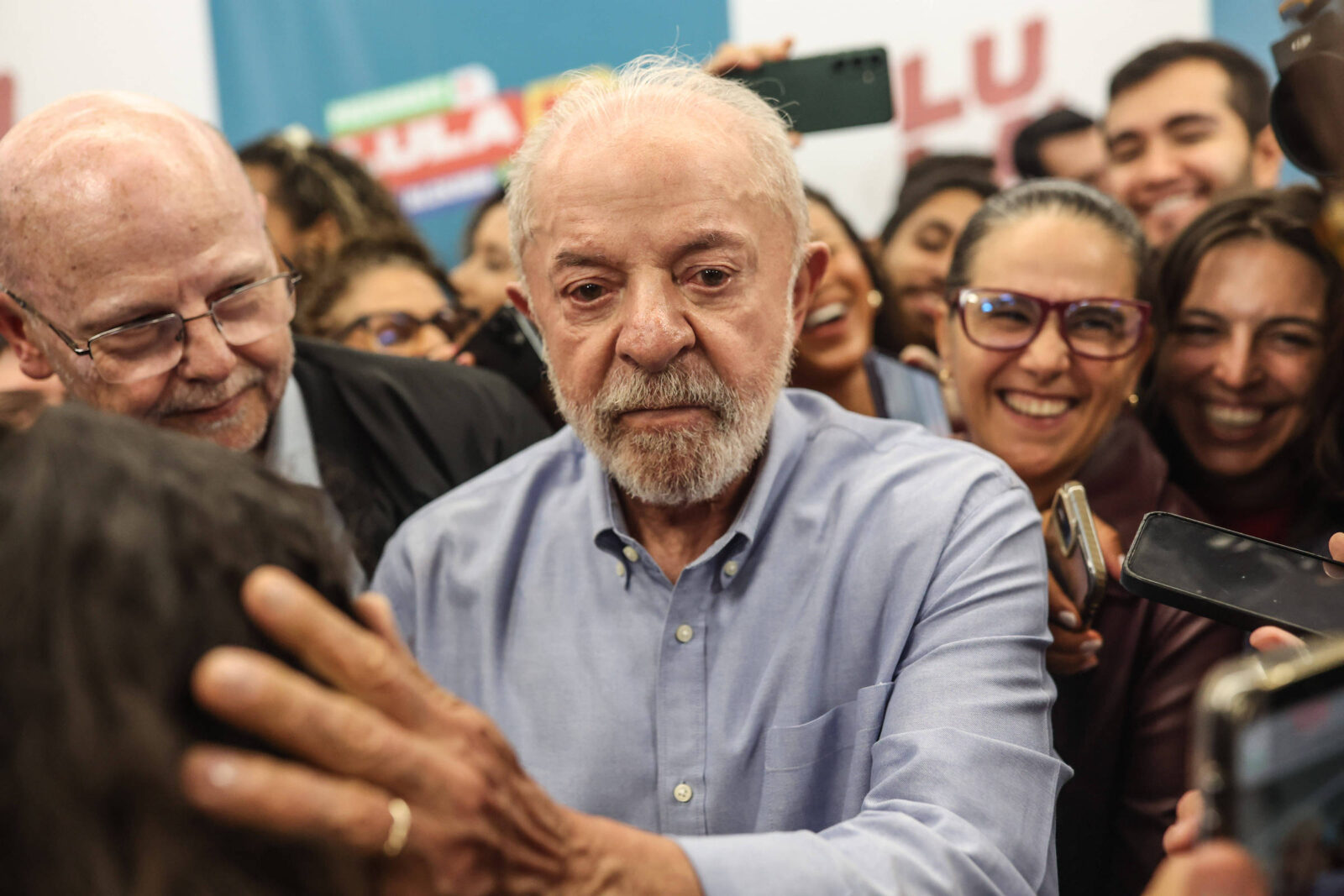 lula-diz-que-plano-de-ajuste-de-flavio-bolsonaro-e-para-‘cortar-do-sangue-do-povo’