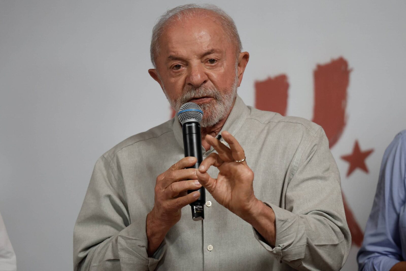 unico-jeito-e-ganhar-voto,-diz-lula-apos-pesquisa-datafolha