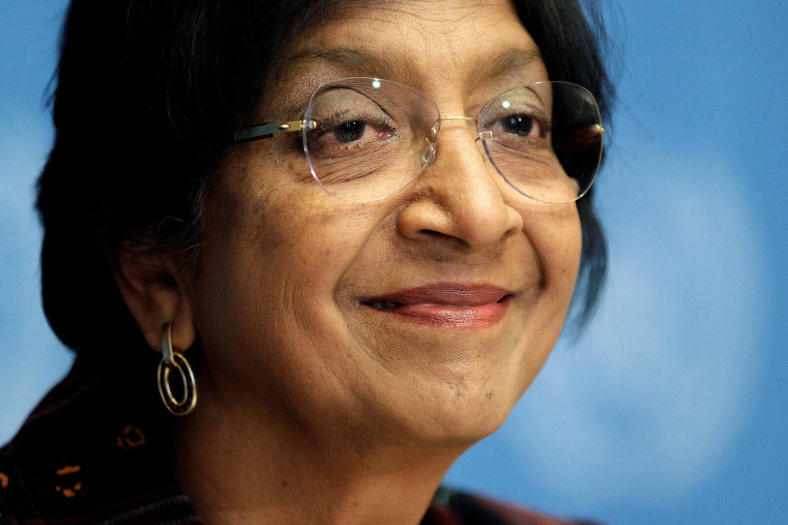 nobel-da-paz-premia-navanethem-pillay