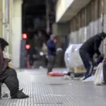 el-peso-de-montevideo,-las-transferencias-y-los-ingresos-por-trabajo:-el-detras-de-la-caida-de-la-pobreza-en-uruguay