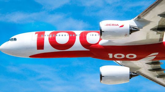 transporto-a-john-wayne-y-the-beatles:-iberia-celebrara-100-anos-conectando-espana-con-el-mundo