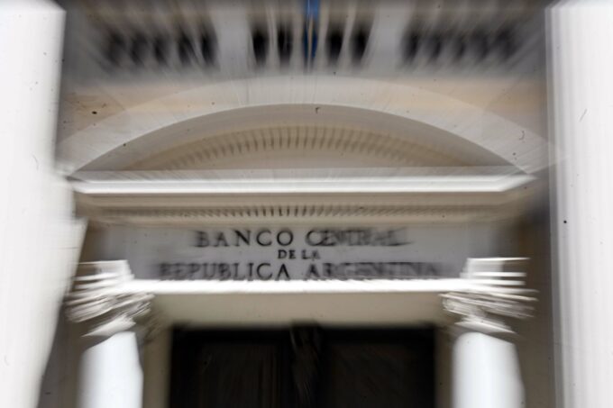 argentina’s-central-bank-and-auditors-clash-over-gold-reserves