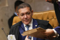kassio-baixa-regra-para-acelerar-analise-de-acoes-de-propaganda-no-tse-apos-criticas