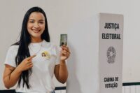 aos-21,-maranhense-apoiada-por-sarney-e-prefeito-investigado-e-deputada-estadual-mais-jovem-do-pais
