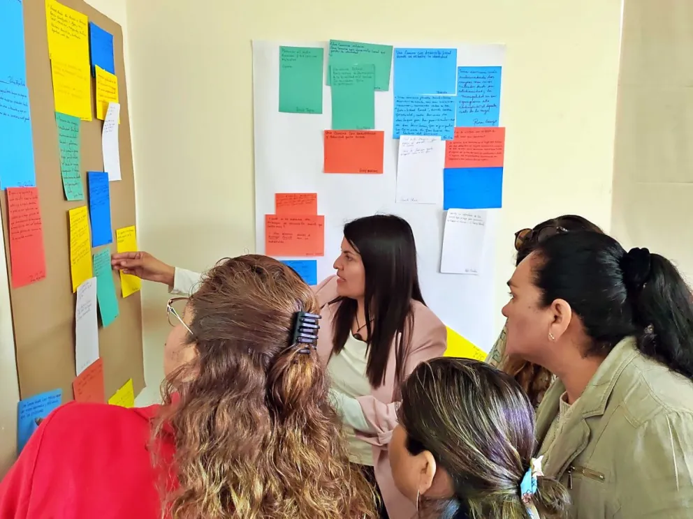 asociacion-de-municipalidades-rurales-capacita-a-funcionarios-en-genero-y-participacion-ciudadana-en-la-region