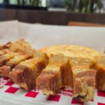 el-chicharron-que-nacio-en-los-paraderos-de-la-via-barranquilla-cartagena-tiene-su-fiesta-en-baranoa:-desde-hoy-la-edicion-xxiii-del-festival