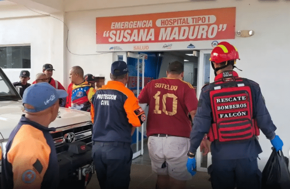 accidente-de-autobus-en-la-carretera-moron-coro-deja-13-personas-heridas