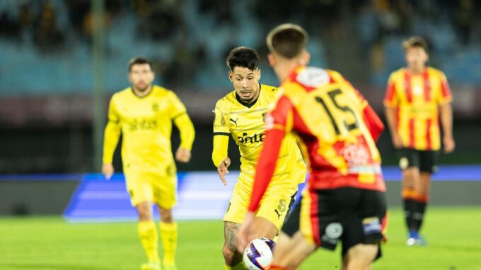 penarol-vs-progreso-en-vivo-por-el-torneo-clausura:-el-carbonero-busca-ampliar-su-ventaja-en-la-tabla-anual-ante-un-gaucho-al-borde-del-descenso