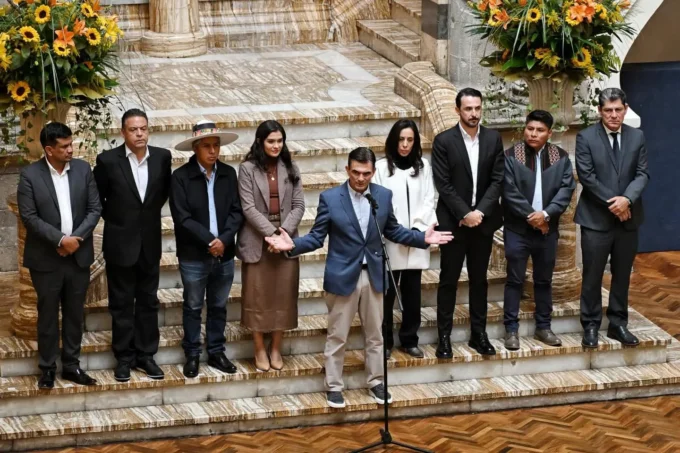presidente-paz-garantiza-autonomia-a-las-gobernaciones-en-la-ejecucion-del-50%-de-sus-recursos